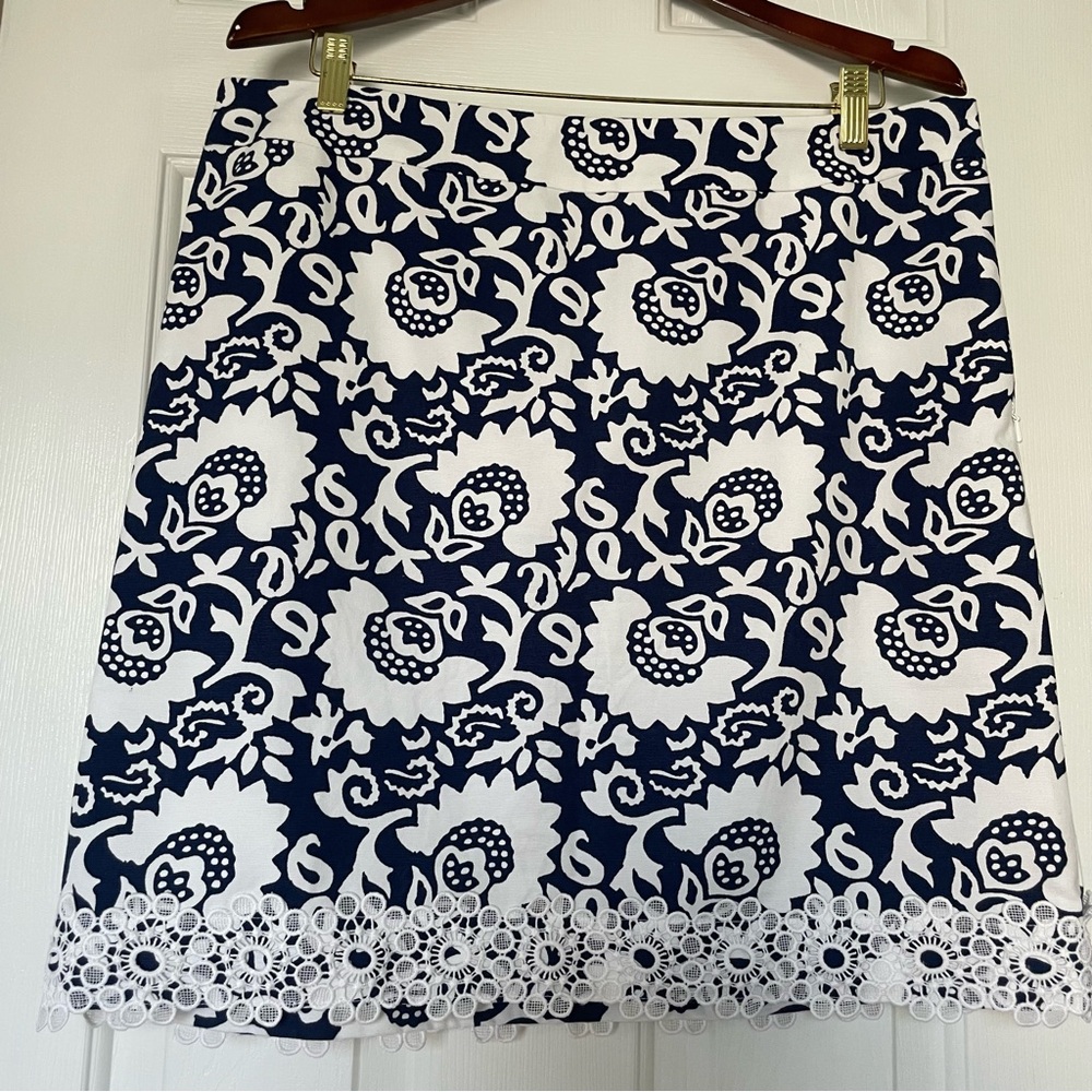 Floral Patterned Skirt with Lace Hem